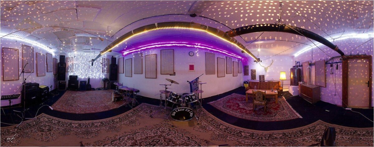 Skusobne pre kapely, klub, bunker, jacuzzi, industrial, retro, schodisko, biliar