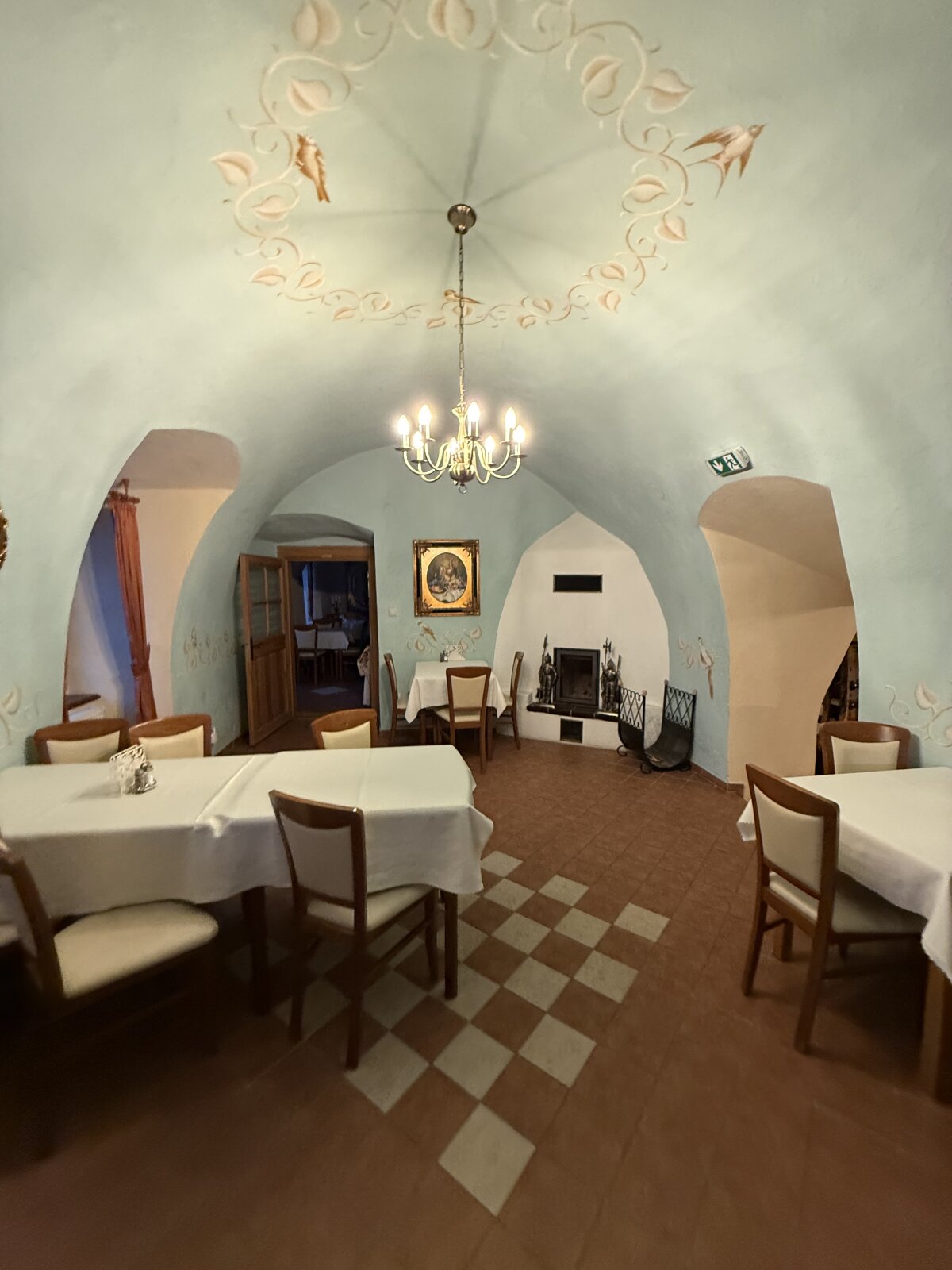 Hotel Resla Residence historicka budova