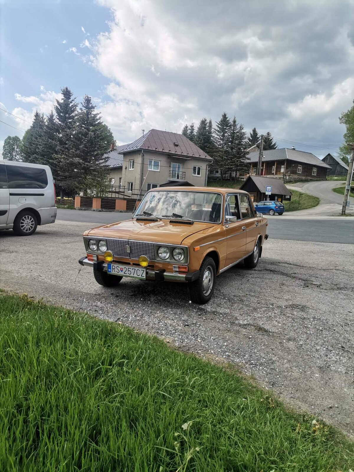 Vaz 2106, Lada 1600, rok 1979, farba žltá/oranžová